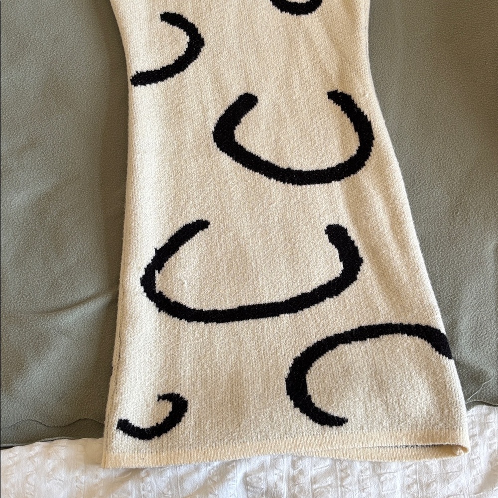 House of Sunny Cream Knit Halter Mini Dress with Black Abstract Pattern - Picture 2 of 3